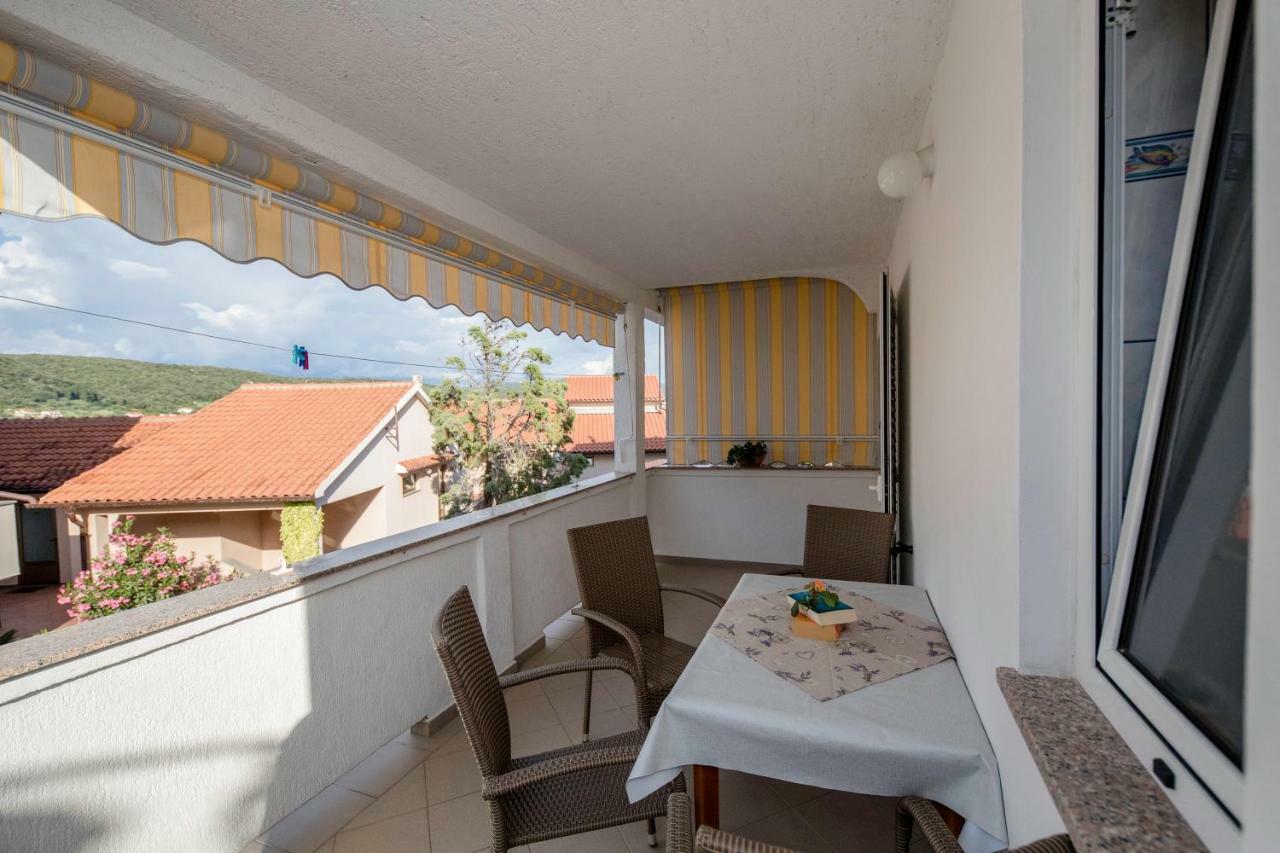 Apartmani Sanjin Tariba Supetarska Draga Exterior photo